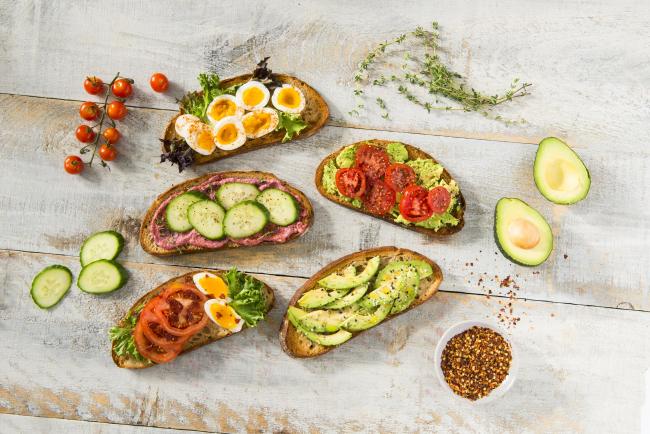 Build-Your-Own Toast Board