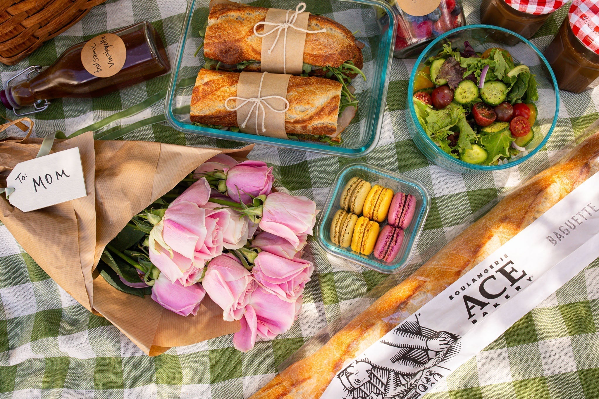 Easy Mother’s Day Picnic Menu