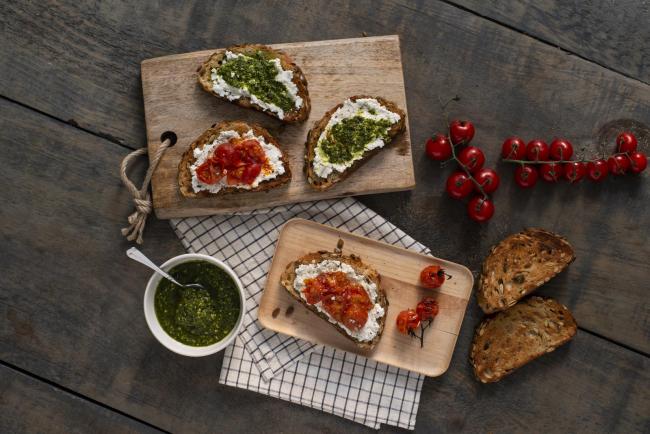 Roasted Tomato & Lemon Ricotta Toasts
