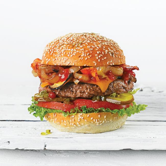 Caramelized Onion & Bacon Cheeseburger